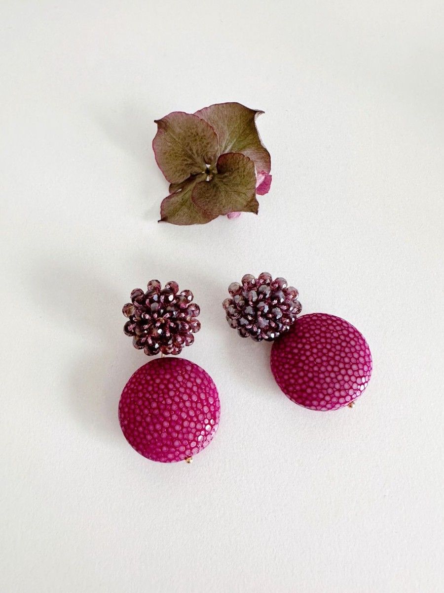 Beeren Ohrangerie | Ohrringe Aus Rochenleder Mit Glitzerbeerensteckern, Fuchsia/Traube